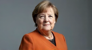 Ich bin Angela Merkel (Politikerin, 69 Jahre) (9/10)