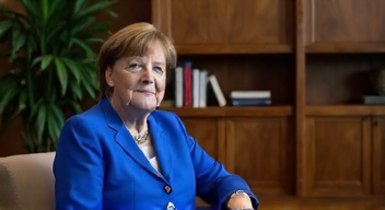 Ich bin Angela Merkel (Politikerin, 69 Jahre) und beantworte die Frage. (9/10)